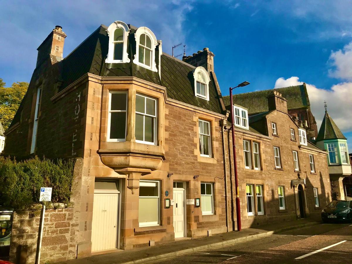 Leven House Guest house Crieff